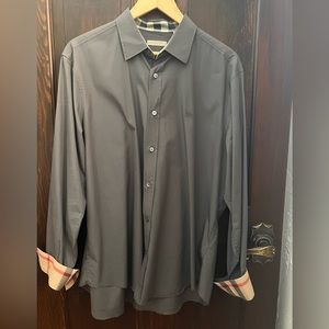 Men’s Burberry Dress Shirt
